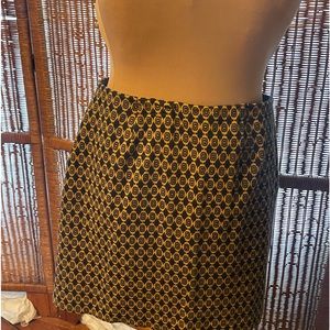 Cabi Women’s Standout Medallion Mini Skirt Sz M Pull On